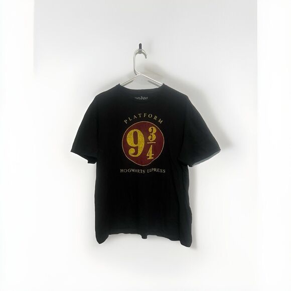 Harry Potter Other - Harry Potter Wizarding World Mens Black Platform 9 3/4 Hogwarts Express Shirt XL